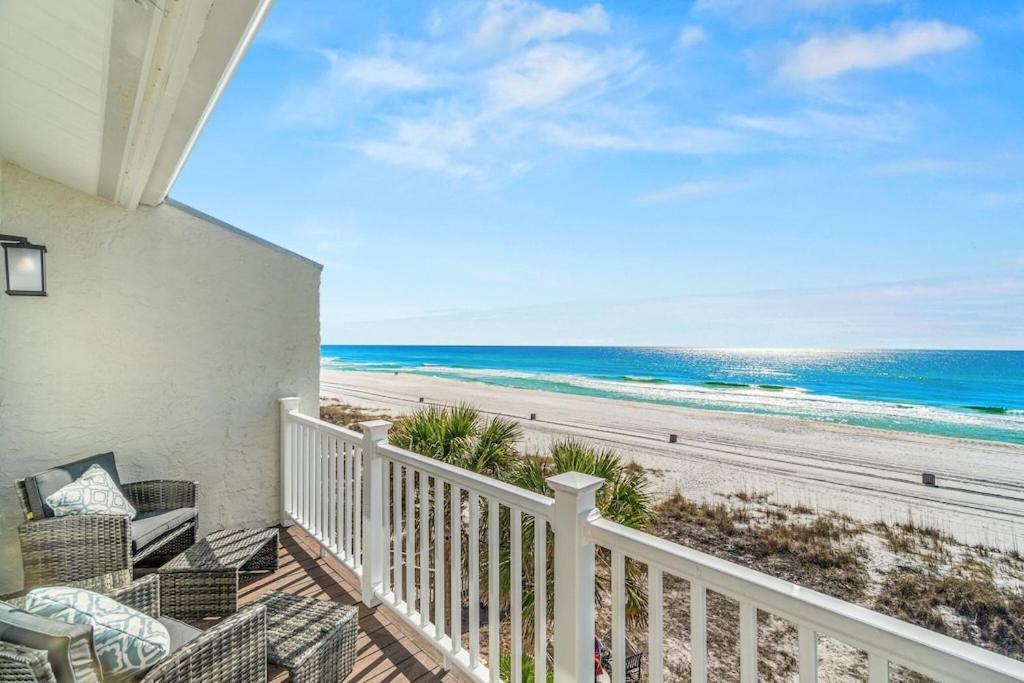 Newly Remodeled Beachfront Townhome - Sleeps 14 Panama City Beach Esterno foto
