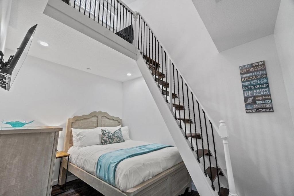 Newly Remodeled Beachfront Townhome - Sleeps 14 Panama City Beach Esterno foto